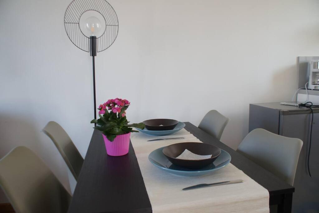 Appartements Cdg Joigny Buitenkant foto