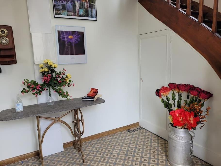 Appartements Cdg Joigny Buitenkant foto