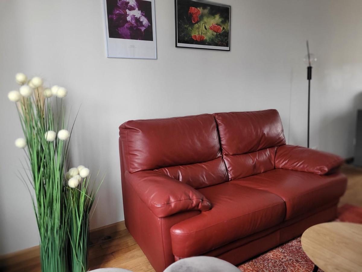 Appartements Cdg Joigny Buitenkant foto
